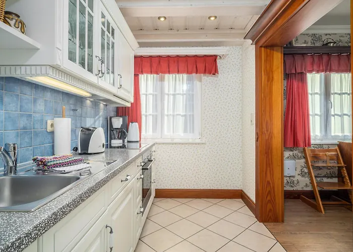 Haus Brise 펜션 징스트